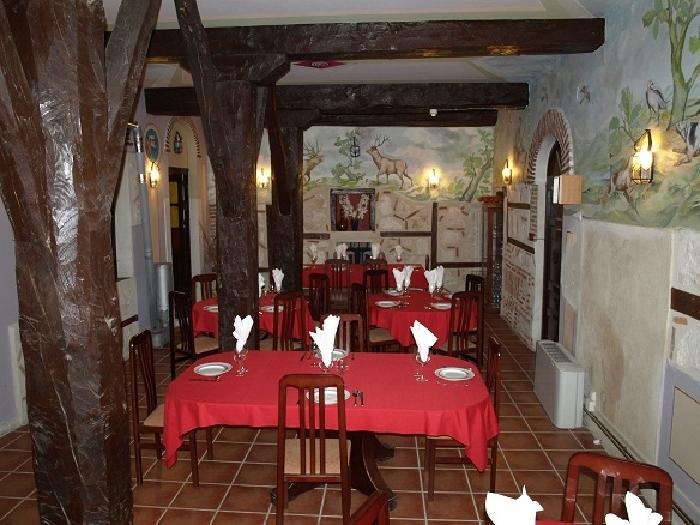 La Mesnadita Olmedo Bagian luar foto